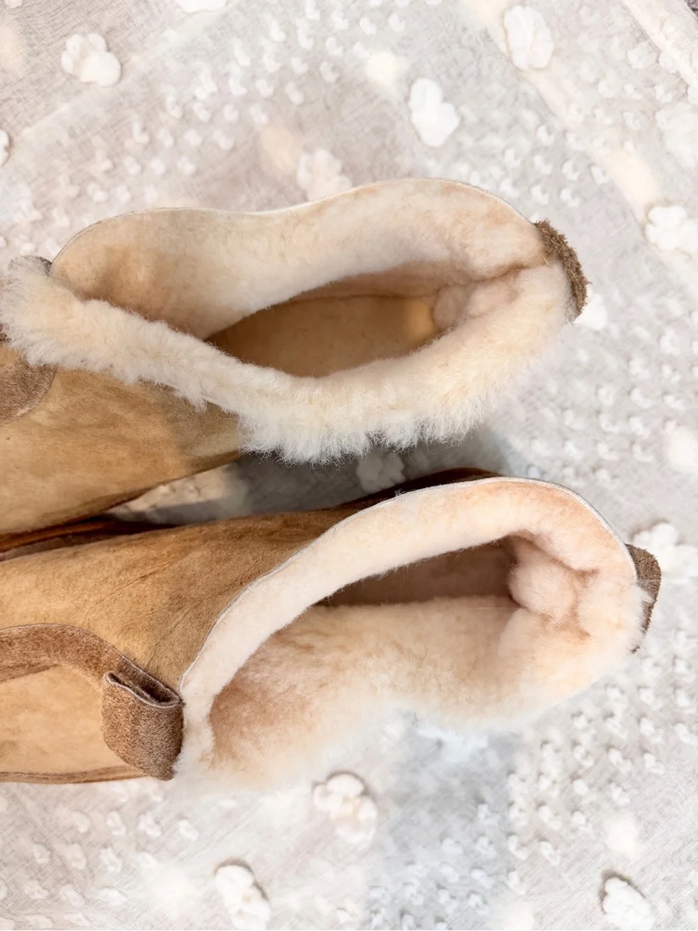 Cozy Cabin Shearling Suede Slippers Australian Sheepskin Booties Mens 12 D06